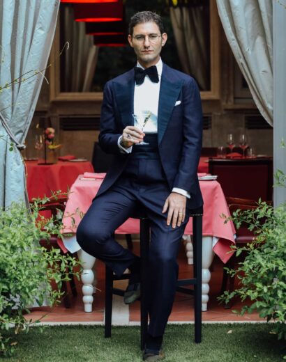 Fernando Pane Wearing ARNY Blue Tux